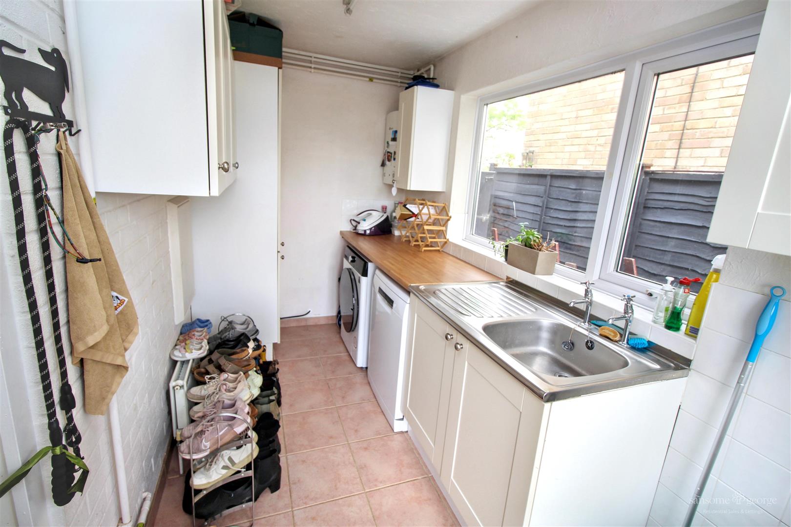 Little Heath Road, Tilehurst, Reading